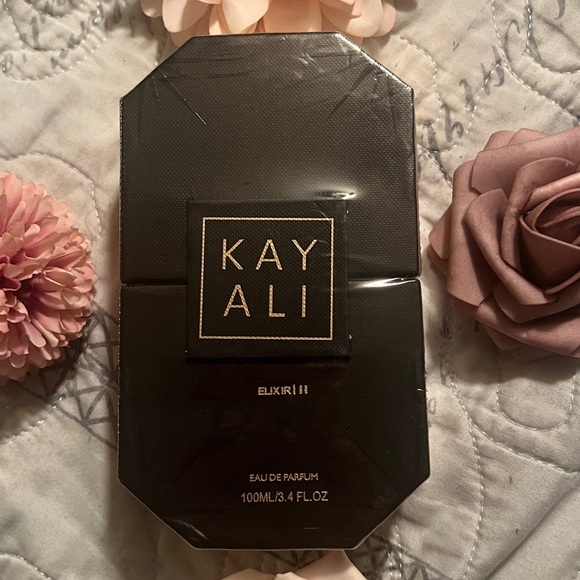 Kayali Elixir 11 - Picture 3 of 4